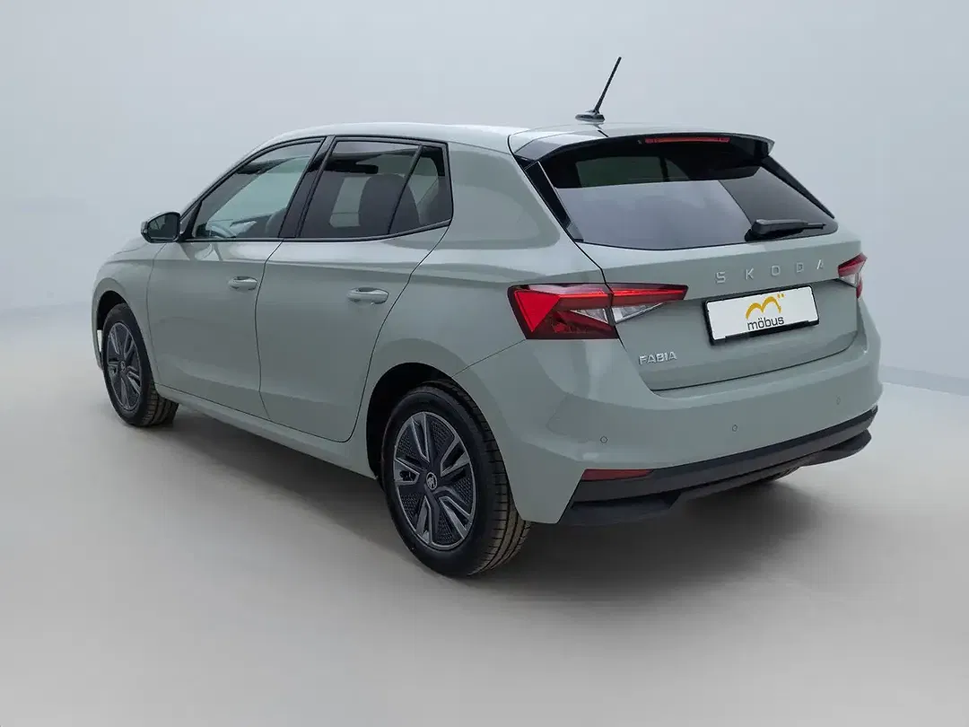 Skoda Fabia - Thumbnail 4
