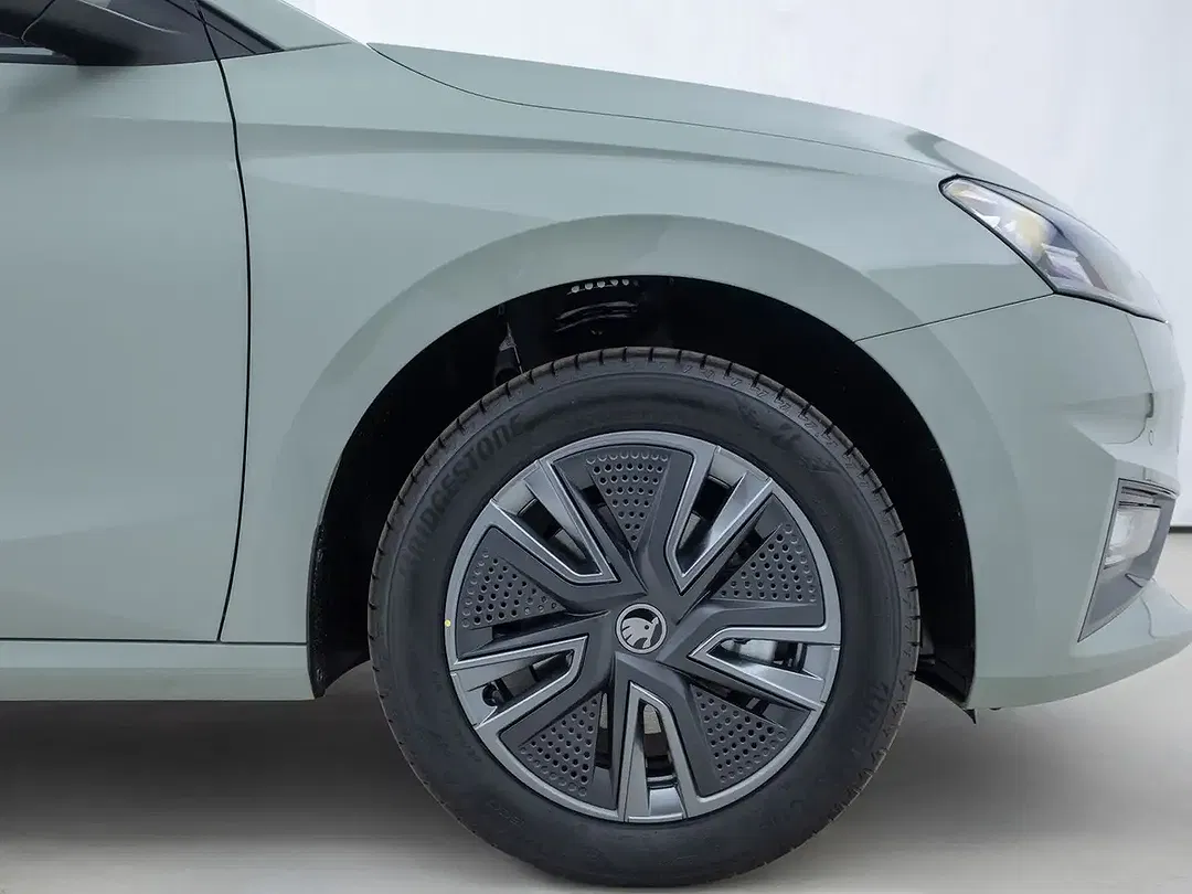 Skoda Fabia - Thumbnail 8