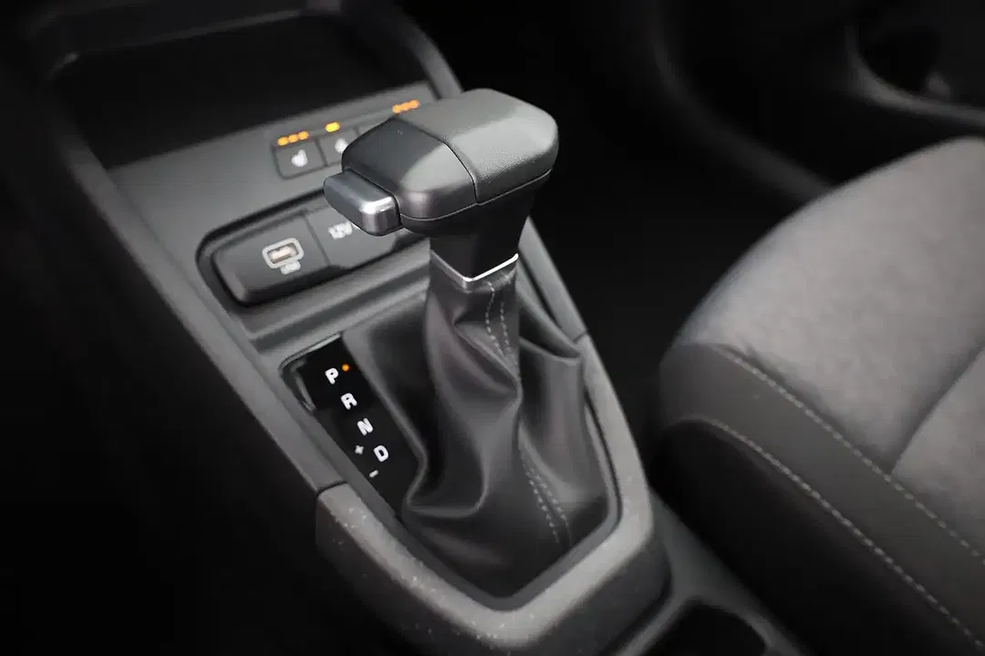 Kia Stonic - Thumbnail 12