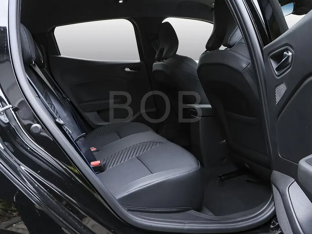 Renault Clio - Thumbnail 4