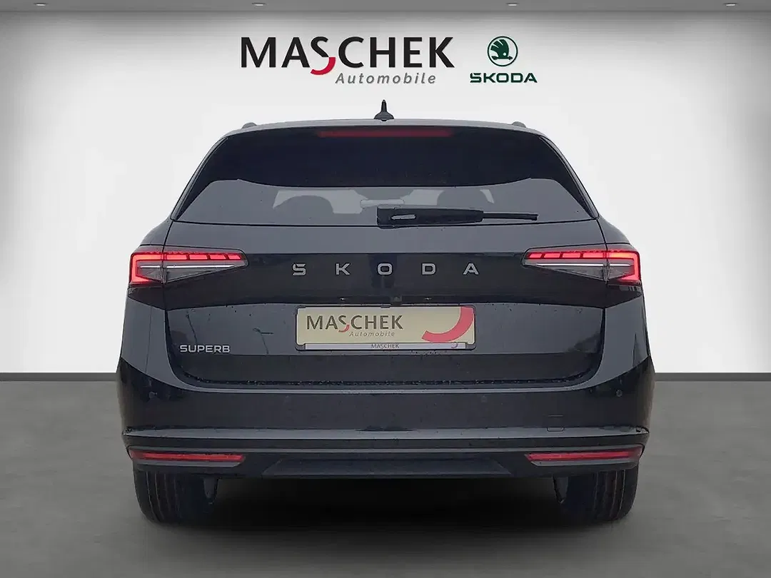 Skoda Superb - Thumbnail 4