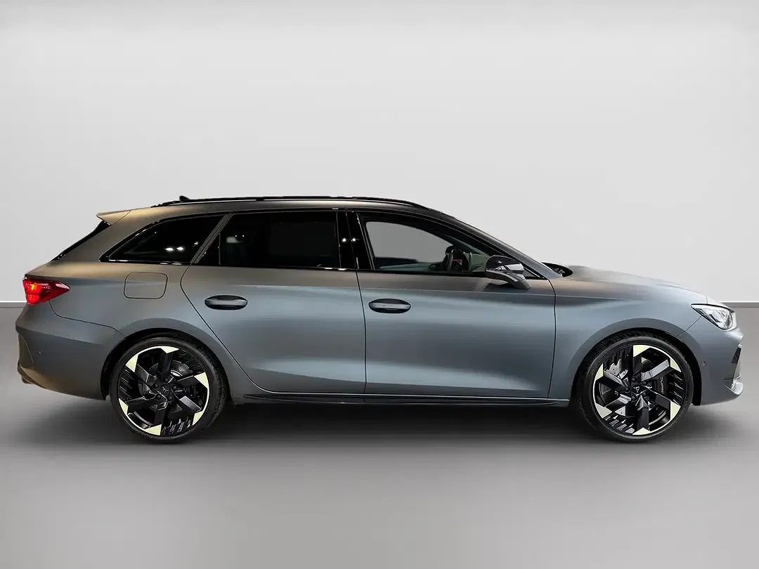 CUPRA Leon - Thumbnail 3