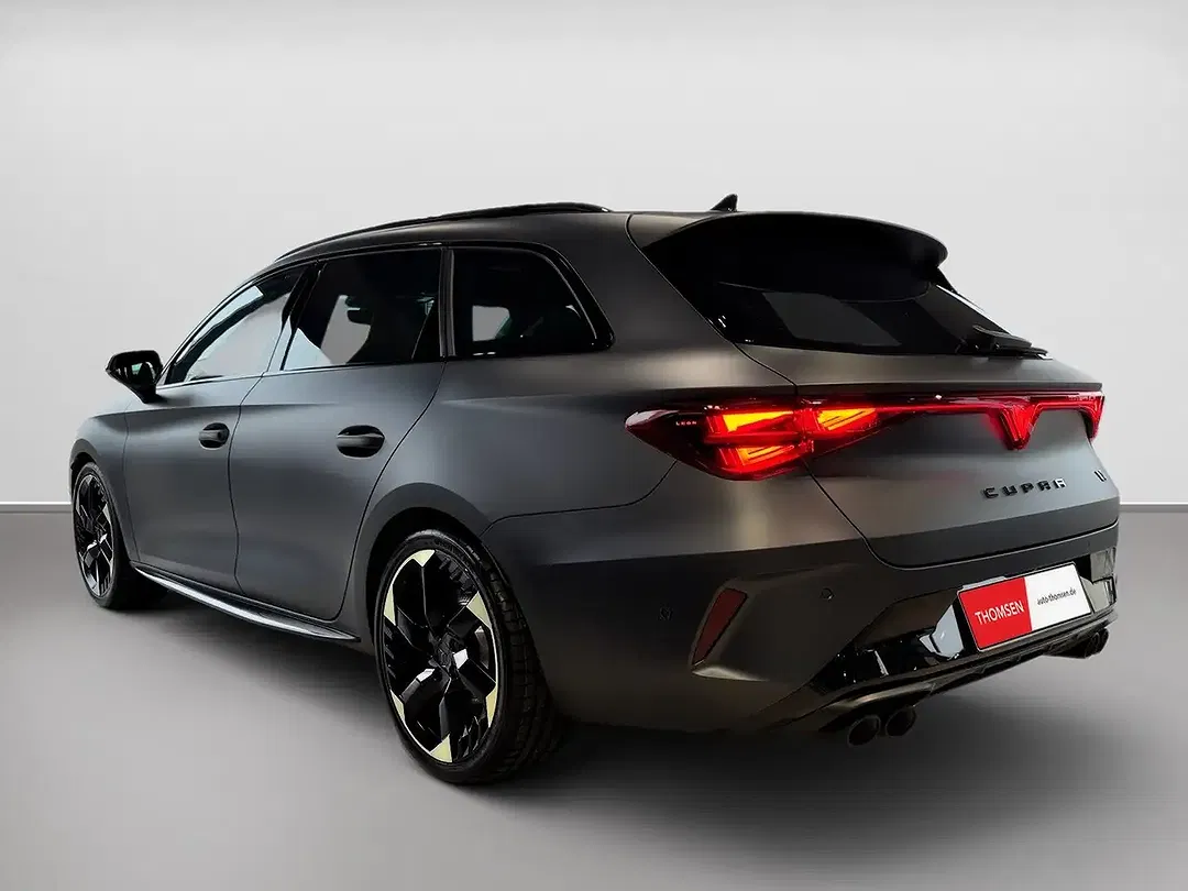 CUPRA Leon - Thumbnail 4