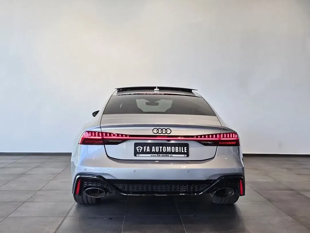 Audi RS7 - Thumbnail 10