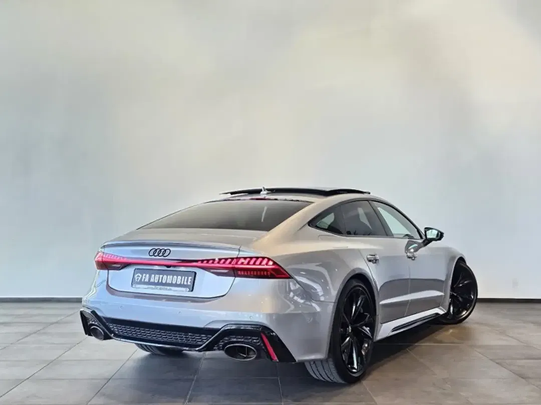 Audi RS7 - Thumbnail 8