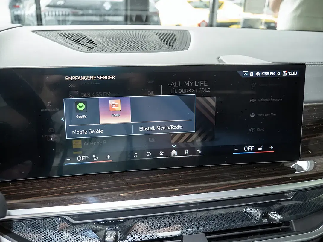 BMW X5 - Thumbnail 12