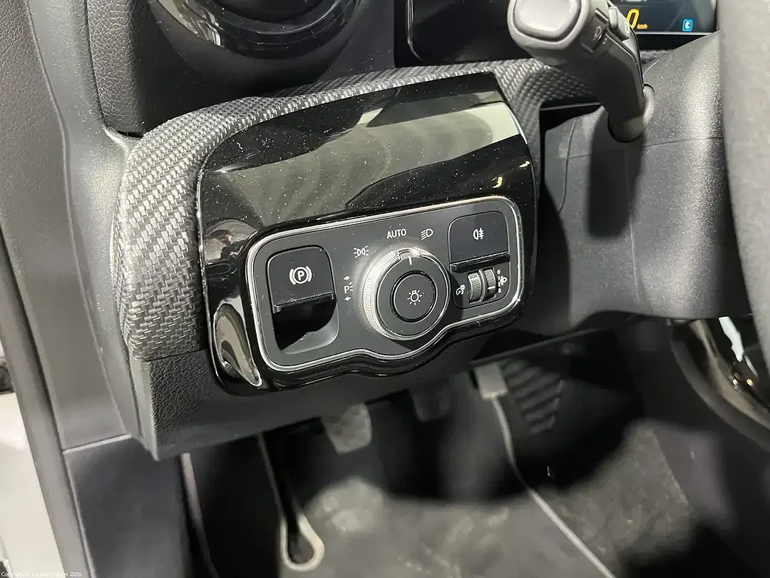 Mercedes-Benz A 160 - Thumbnail 8