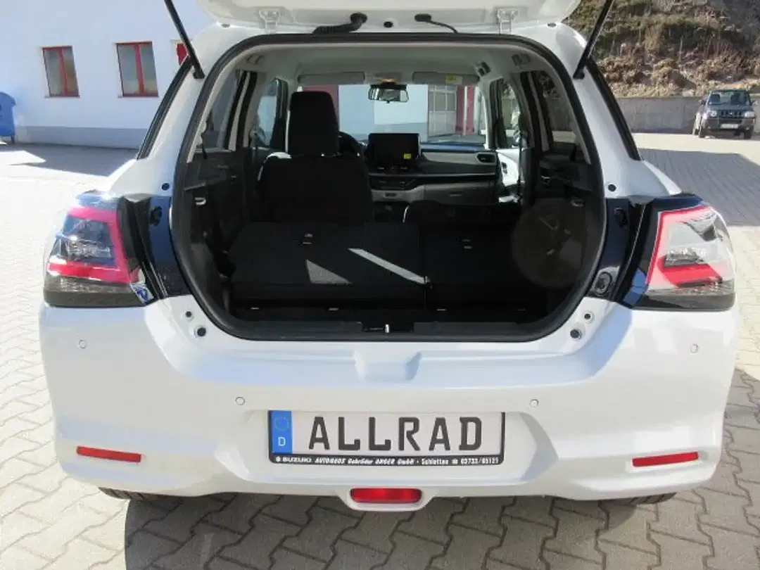 Suzuki Swift - Thumbnail 15