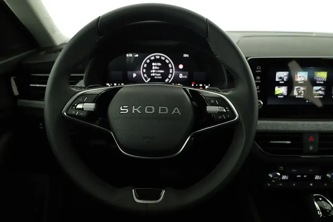 Skoda Kamiq - Thumbnail 5
