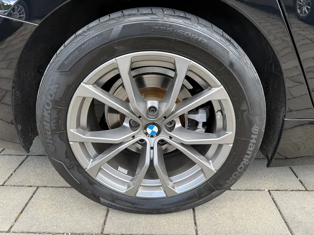 BMW 320 - Thumbnail 13