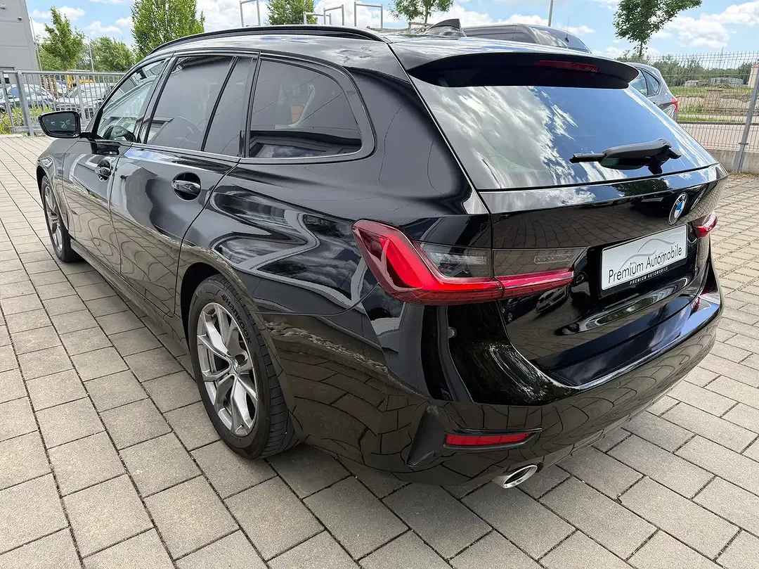 BMW 320 - Thumbnail 6