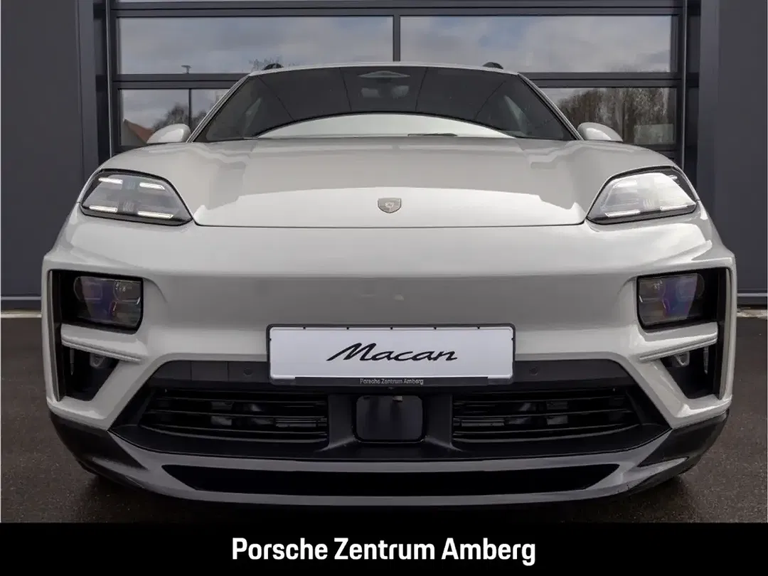 Porsche Macan - Thumbnail 8
