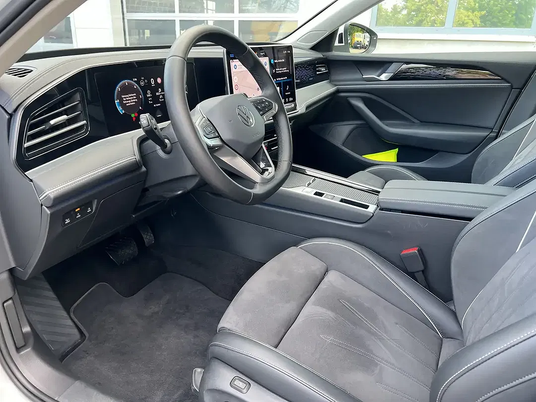 Volkswagen Passat Variant - Thumbnail 11