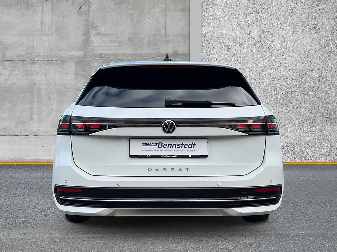 Volkswagen Passat Variant - Thumbnail 4