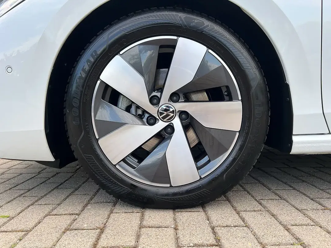 Volkswagen Passat Variant - Thumbnail 7