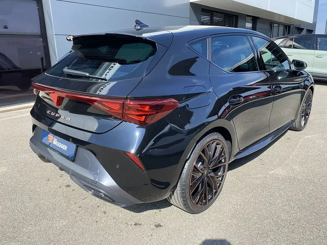 CUPRA Leon - Thumbnail 6