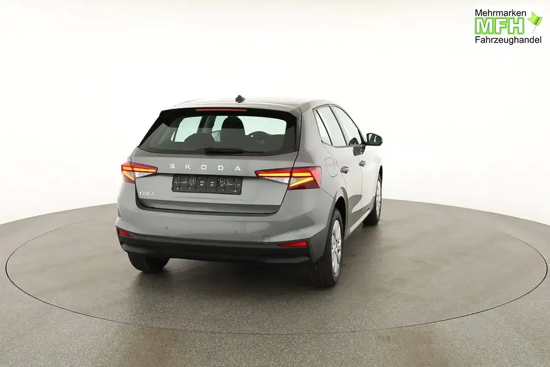 Skoda Fabia - Thumbnail 14