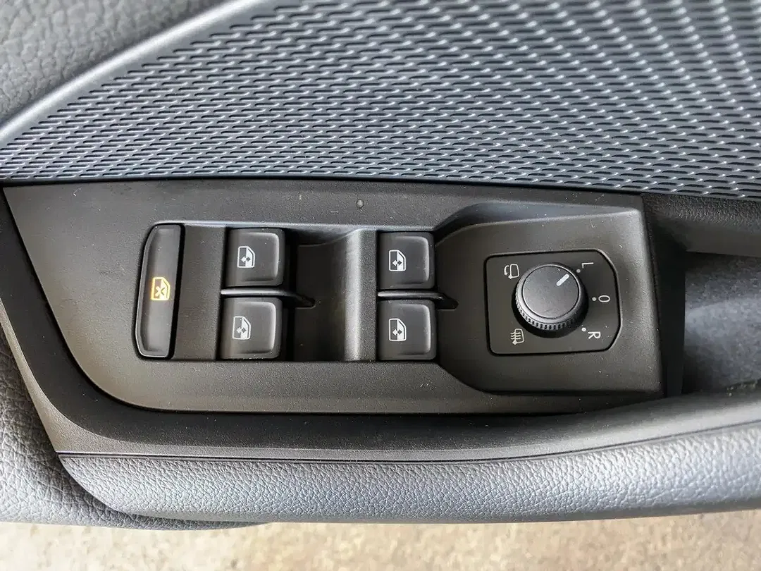 Skoda Octavia - Thumbnail 6