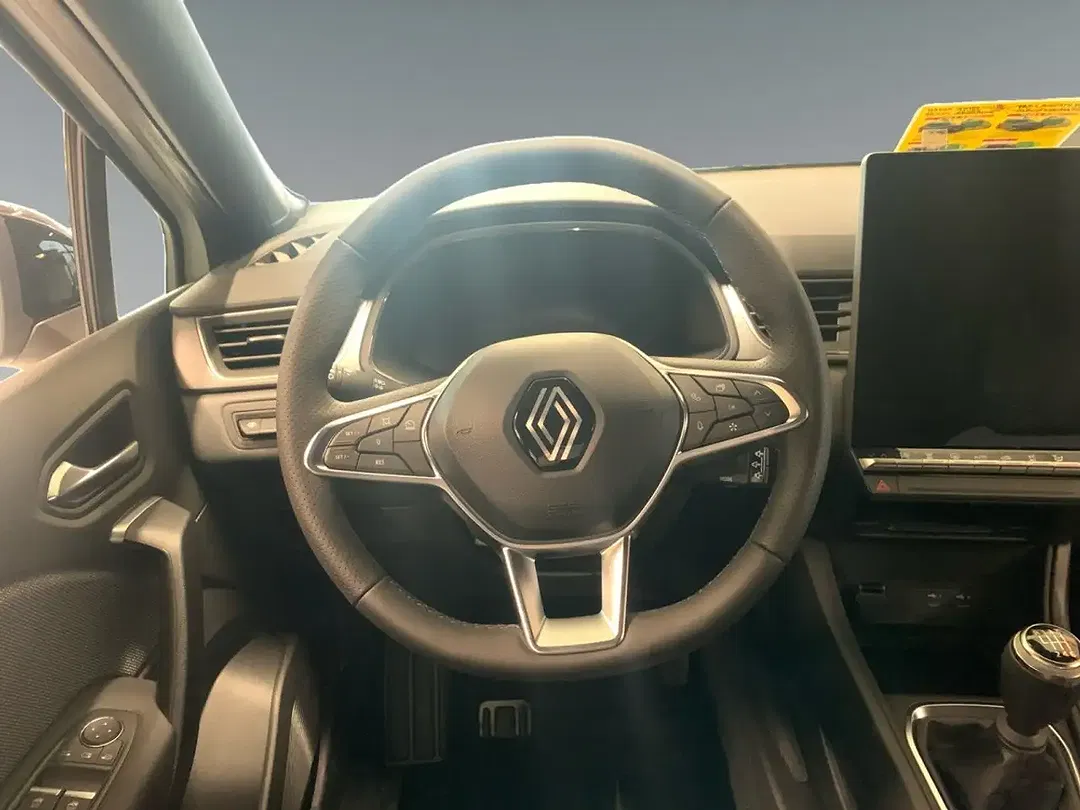 Renault Captur - Thumbnail 12
