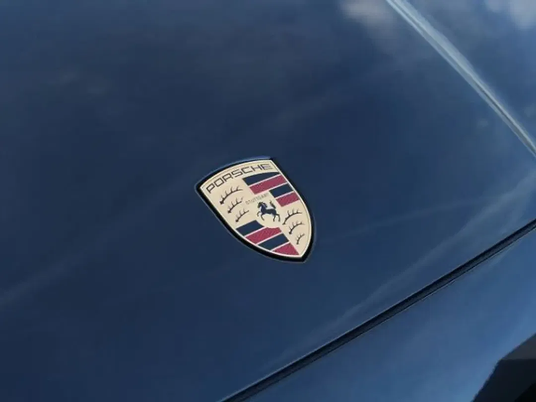 Porsche Cayenne - Thumbnail 8