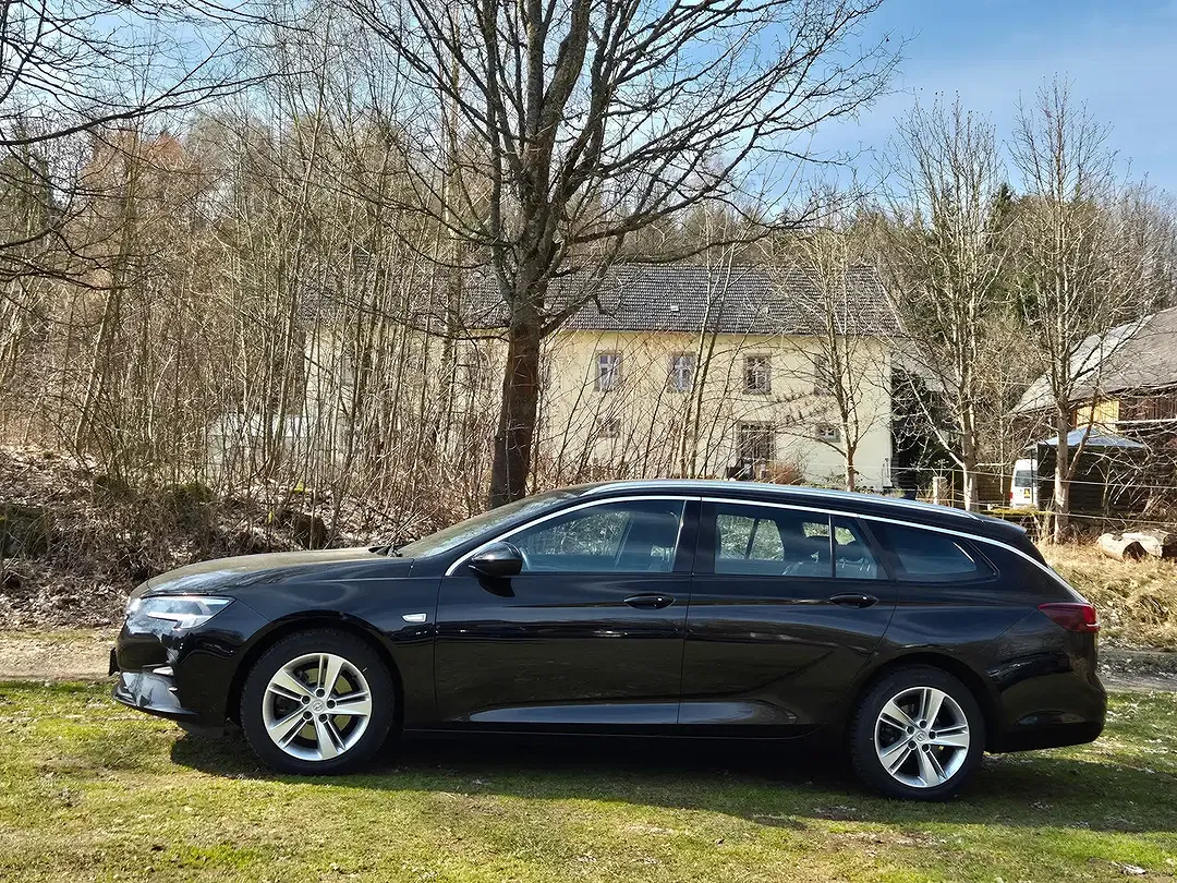 Opel Insignia - Thumbnail 5