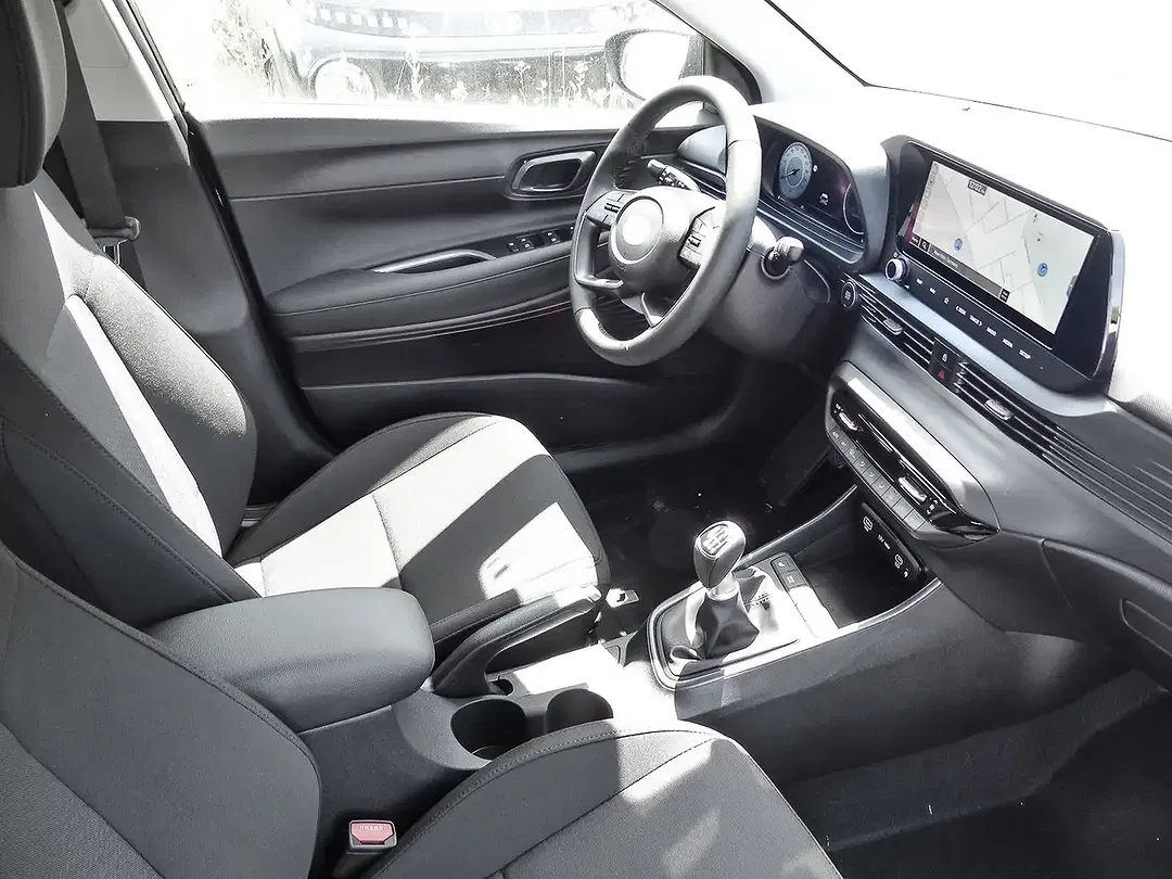 Hyundai i20 - Thumbnail 4
