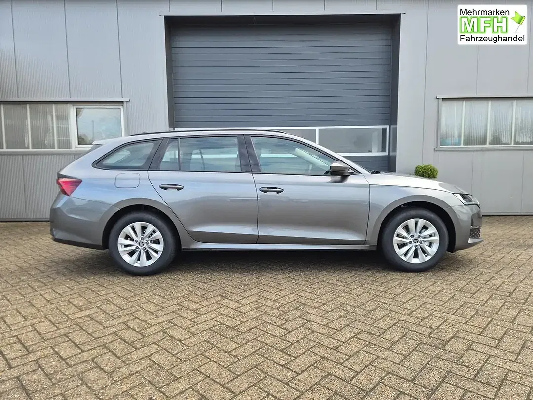 Skoda Octavia - Thumbnail 6