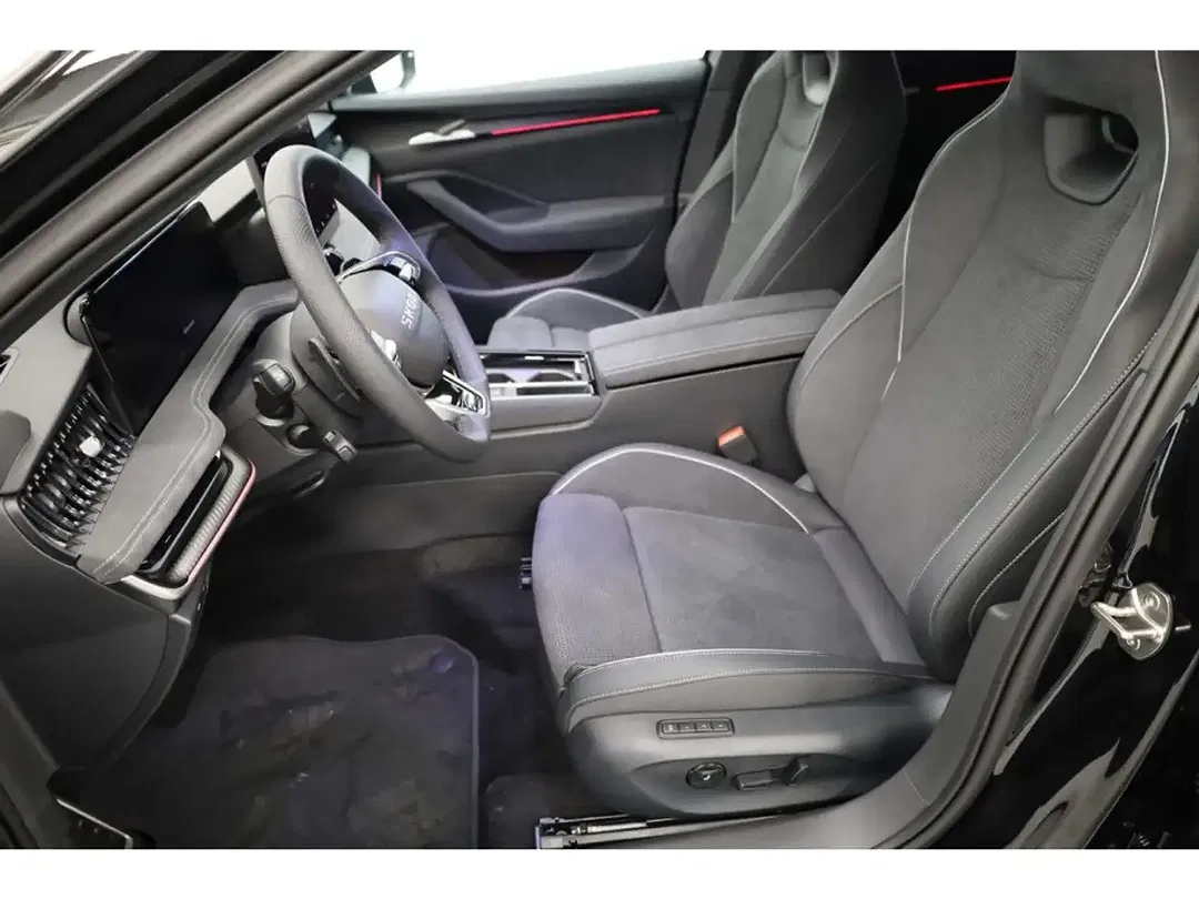 Skoda Superb - Thumbnail 5