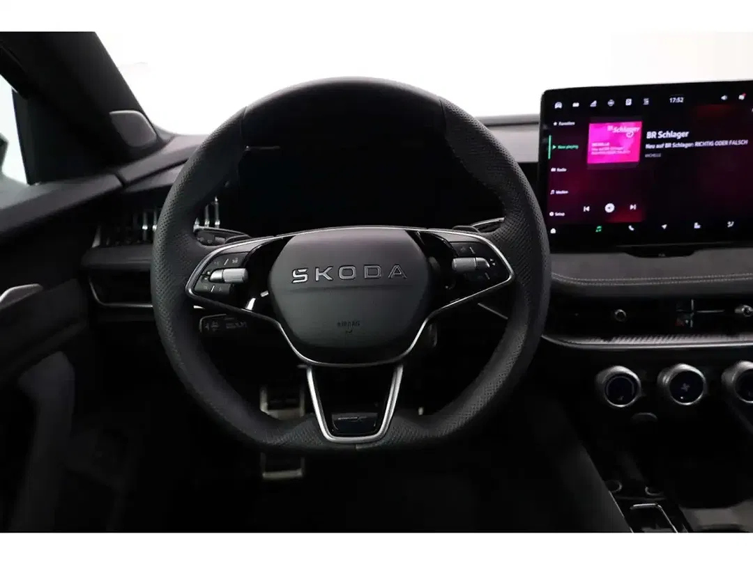 Skoda Superb - Thumbnail 7