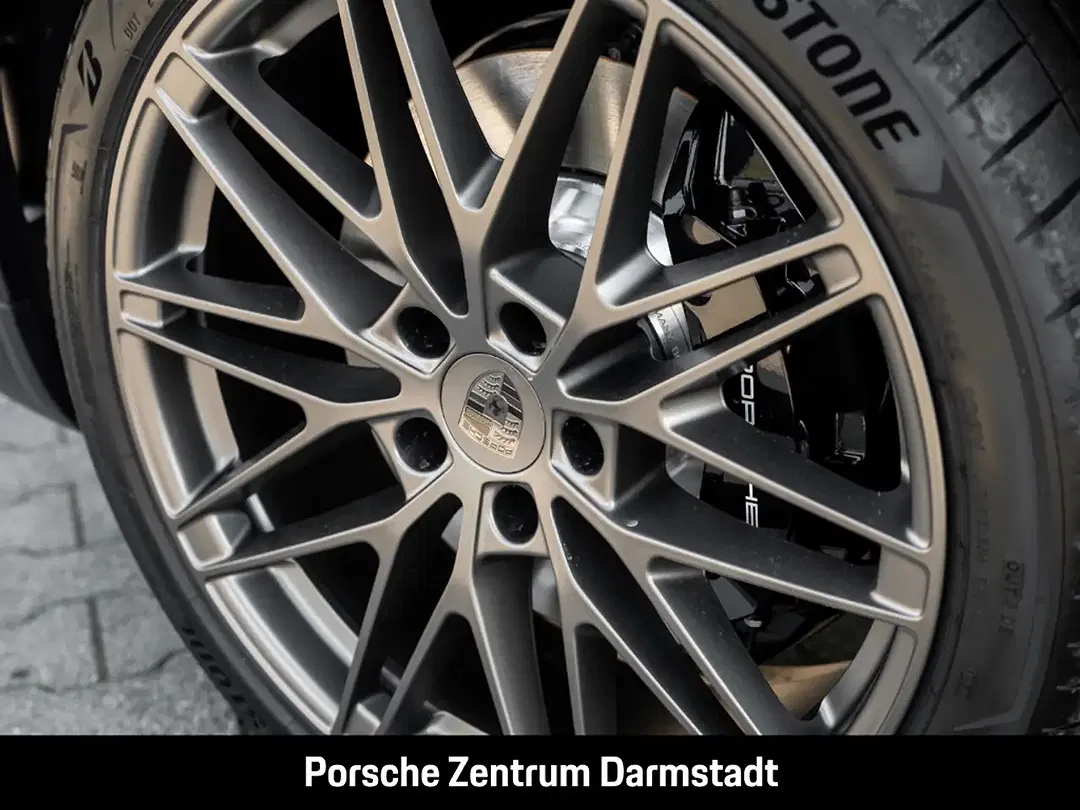 Porsche Macan - Thumbnail 14