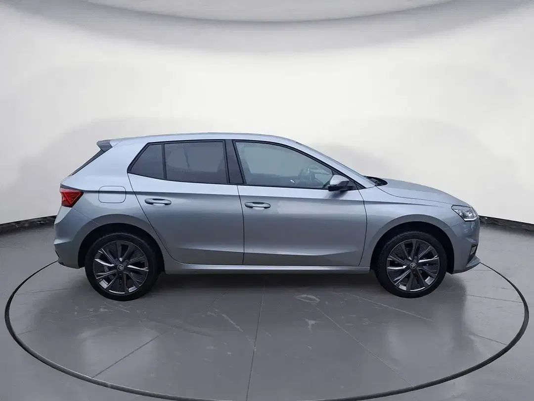 Skoda Fabia - Thumbnail 4