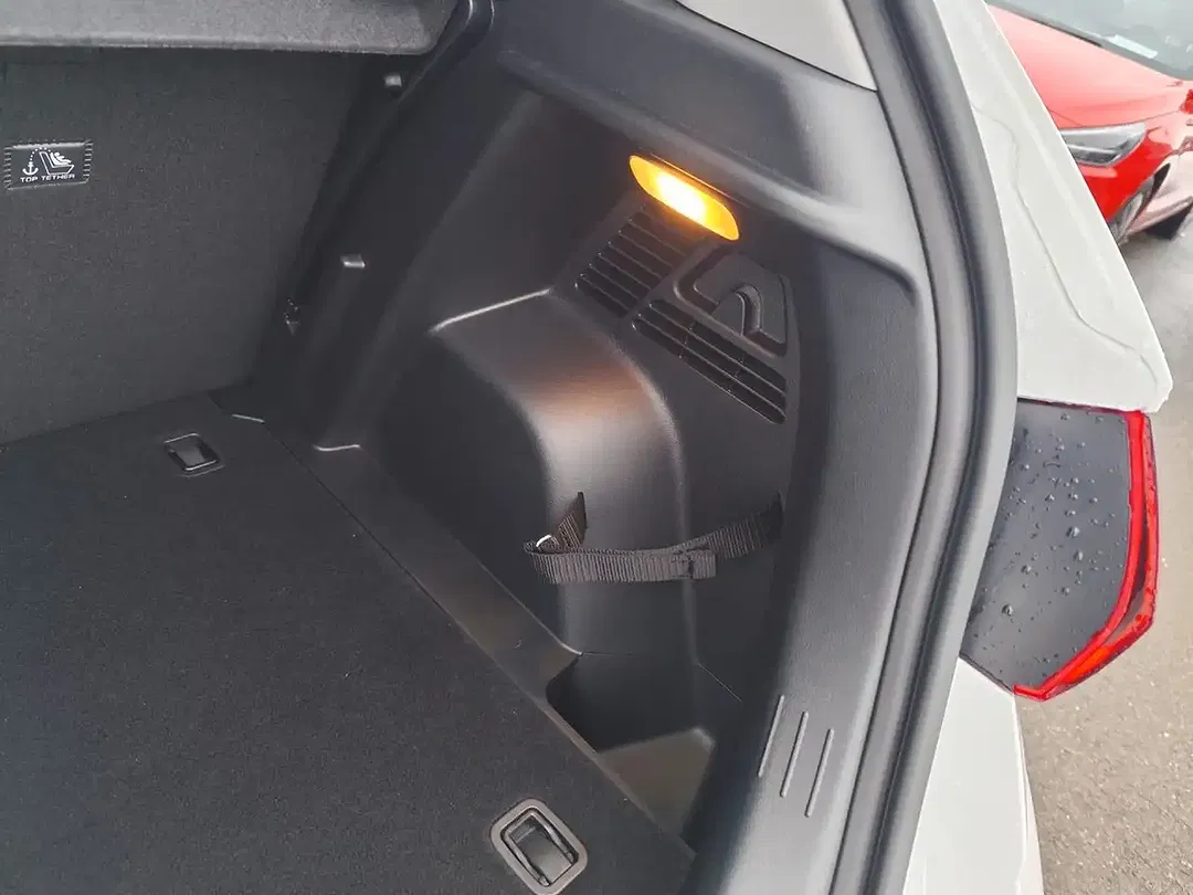 Hyundai i20 - Thumbnail 8