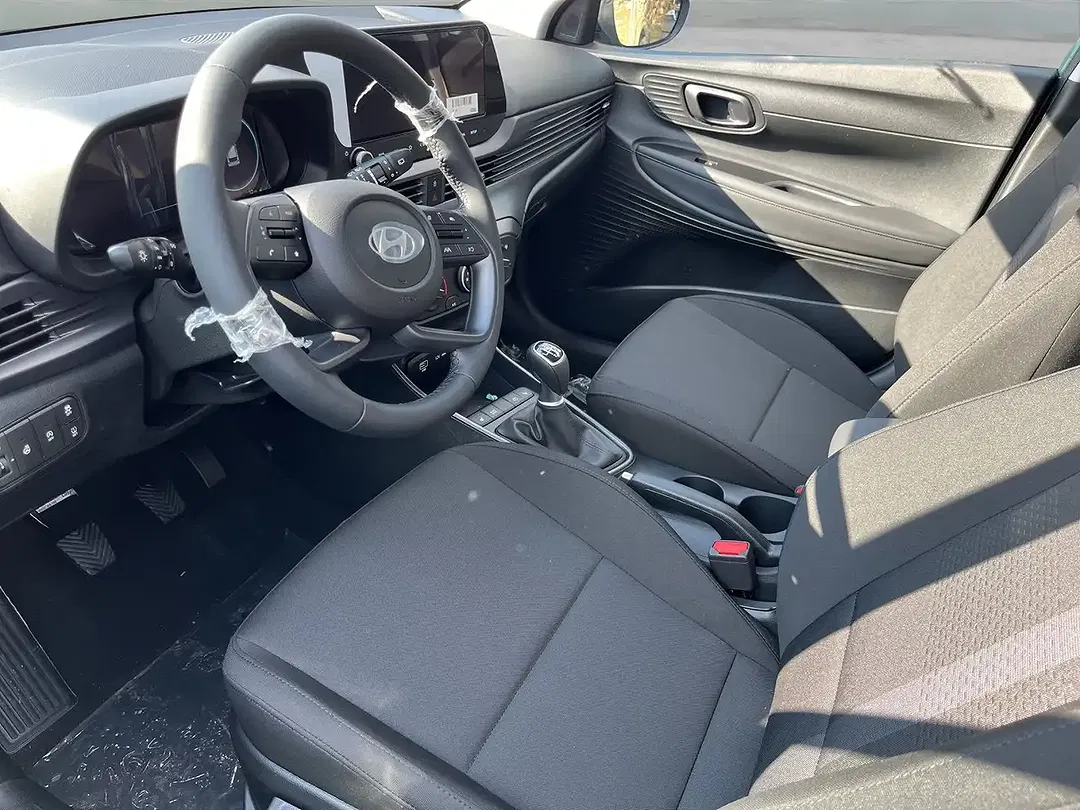 Hyundai i20 - Thumbnail 10