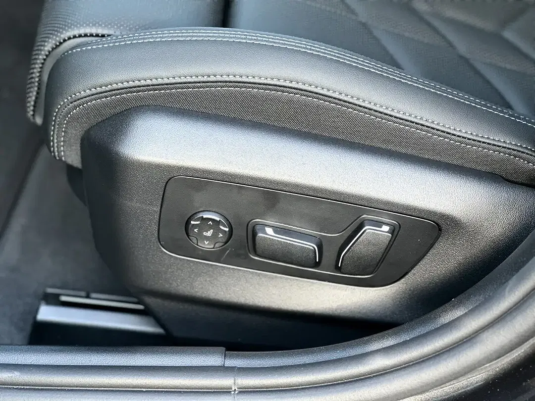 BMW 520 - Thumbnail 10