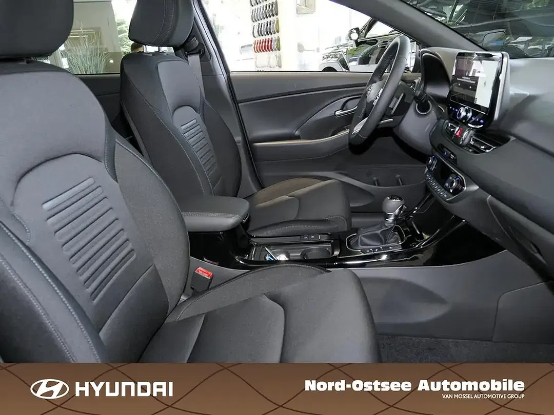 Hyundai i30 - Thumbnail 10