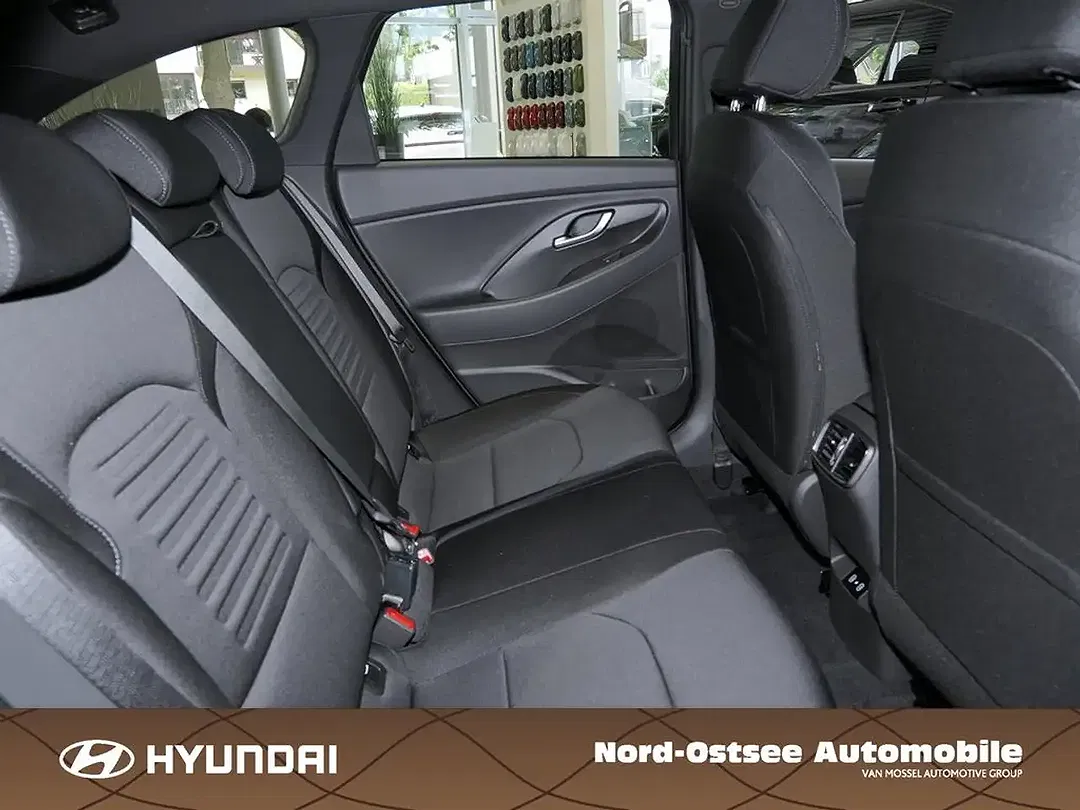 Hyundai i30 - Thumbnail 12