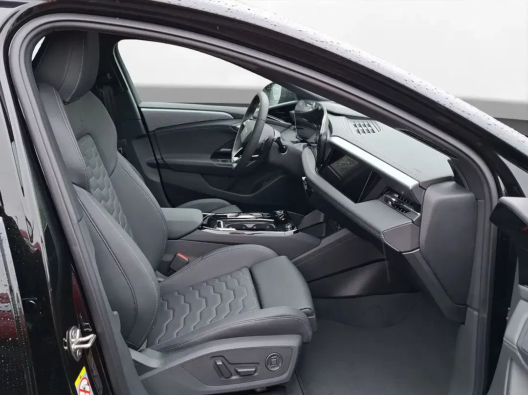 Audi A6 e-tron - Thumbnail 10