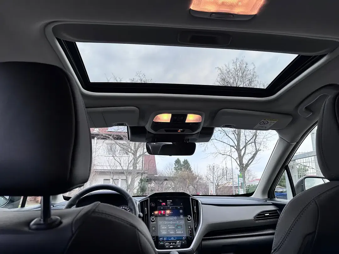 Subaru Crosstrek - Thumbnail 10