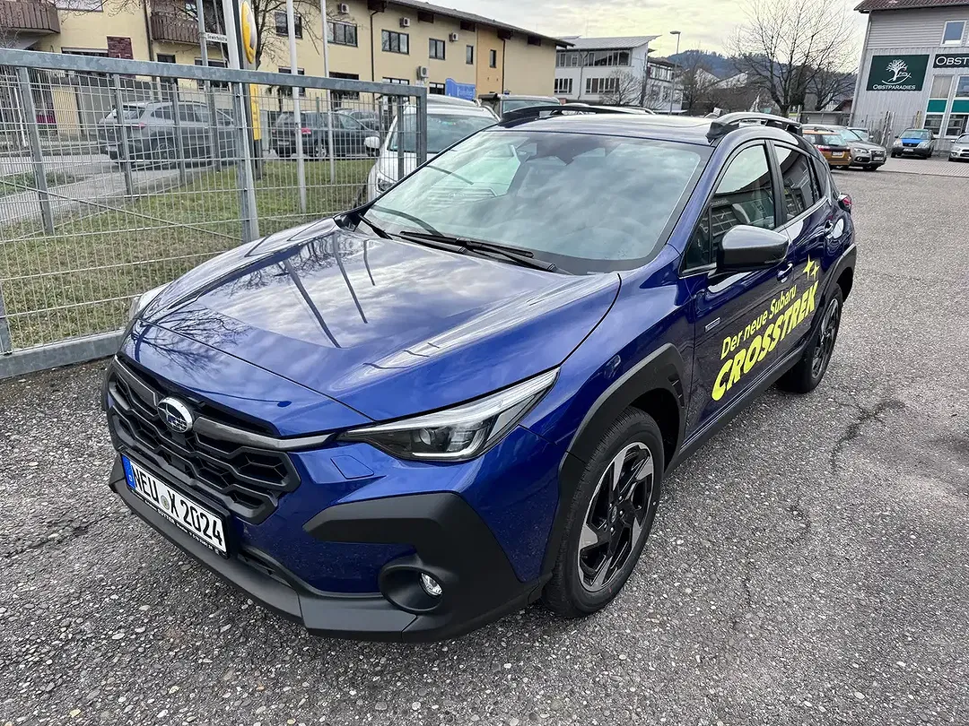 Subaru Crosstrek - Thumbnail 2