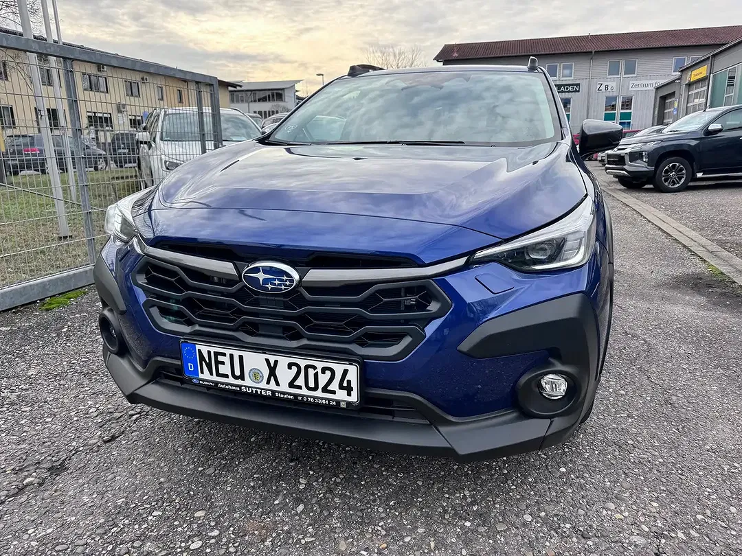 Subaru Crosstrek - Thumbnail 3