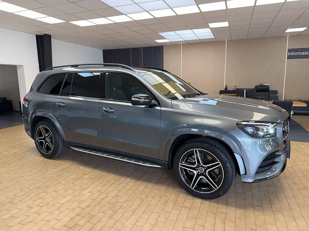 Mercedes-Benz GLS 580 - Thumbnail 14