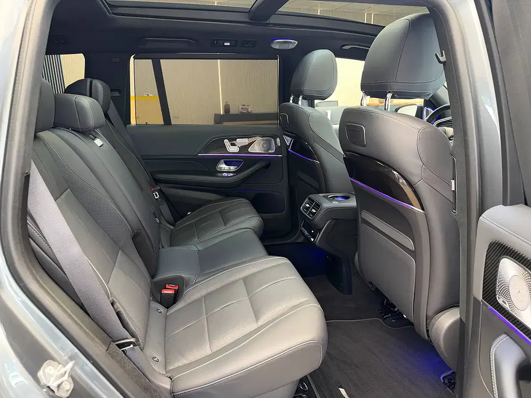 Mercedes-Benz GLS 580 - Thumbnail 4