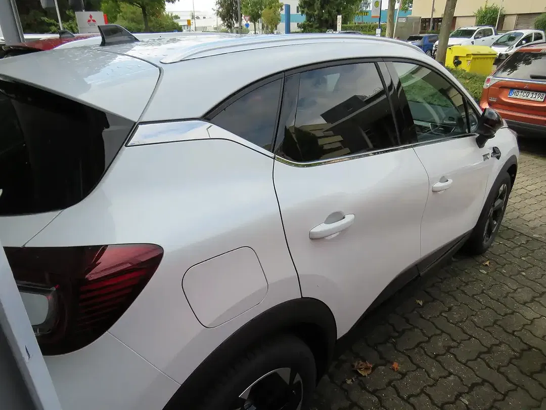 Mitsubishi ASX - Thumbnail 4