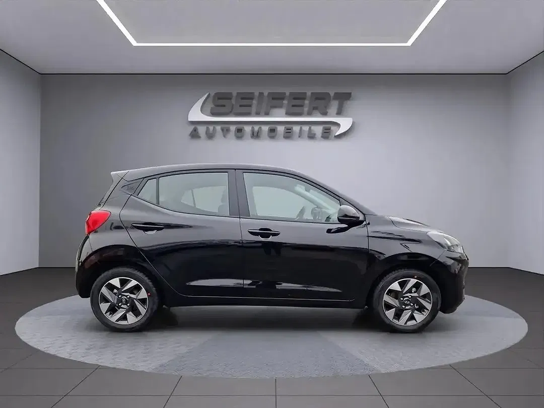 Hyundai i10 - Thumbnail 6