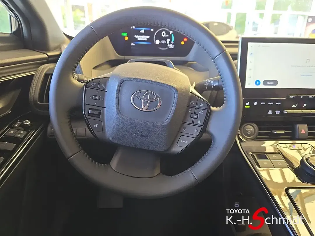 Toyota bZ4X - Thumbnail 10