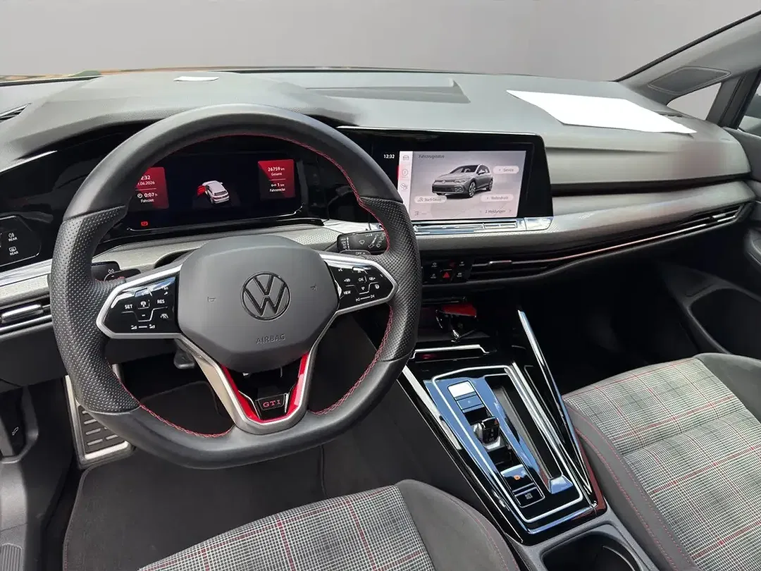 Volkswagen Golf GTI - Thumbnail 14