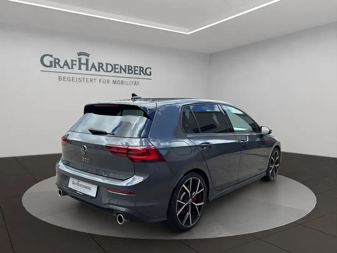 Volkswagen Golf GTI - Thumbnail 6