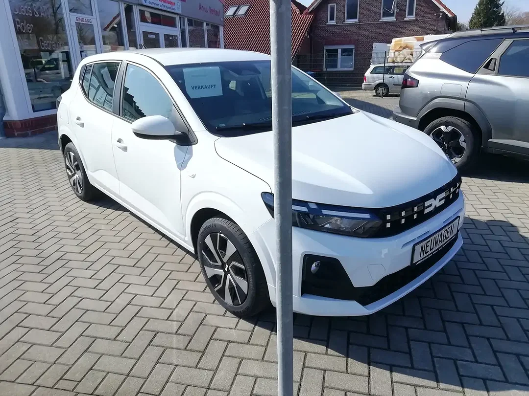 Dacia Sandero - Afbeelding 1