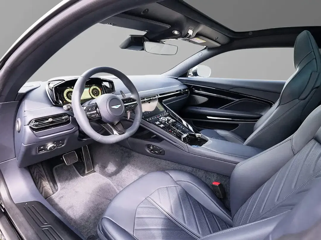 Aston Martin DB12 - Thumbnail 26