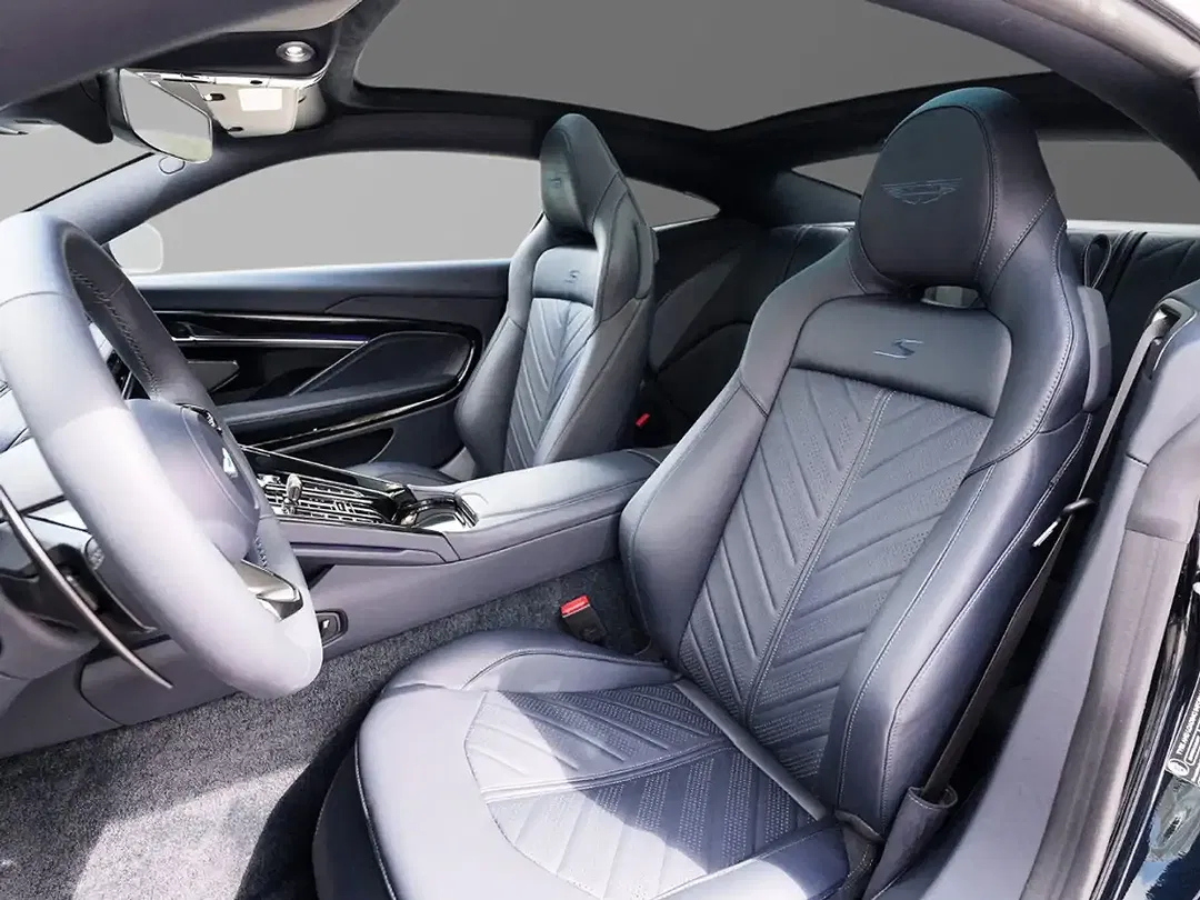 Aston Martin DB12 - Thumbnail 27